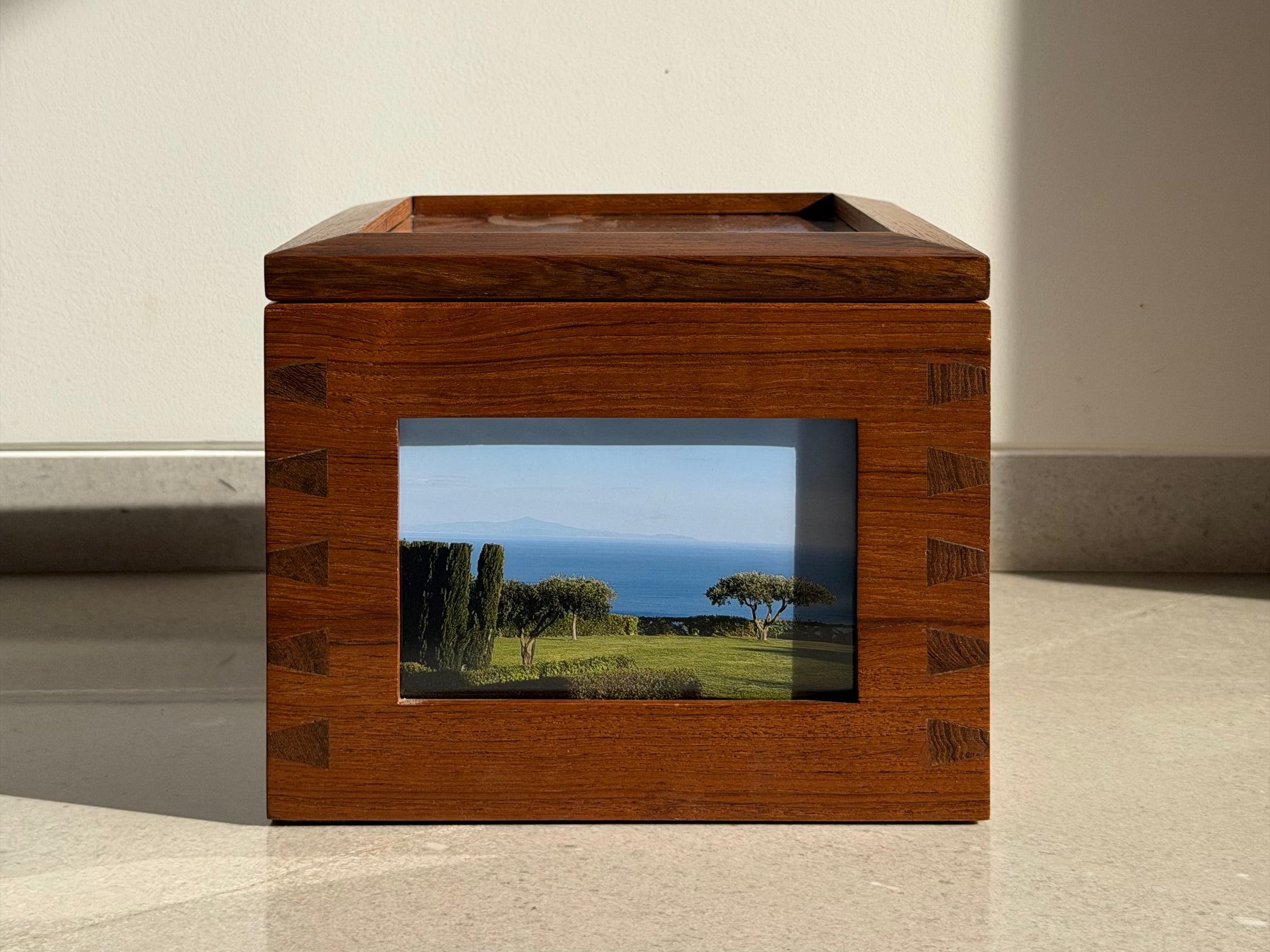 Teakwood Memory Box: Collage
