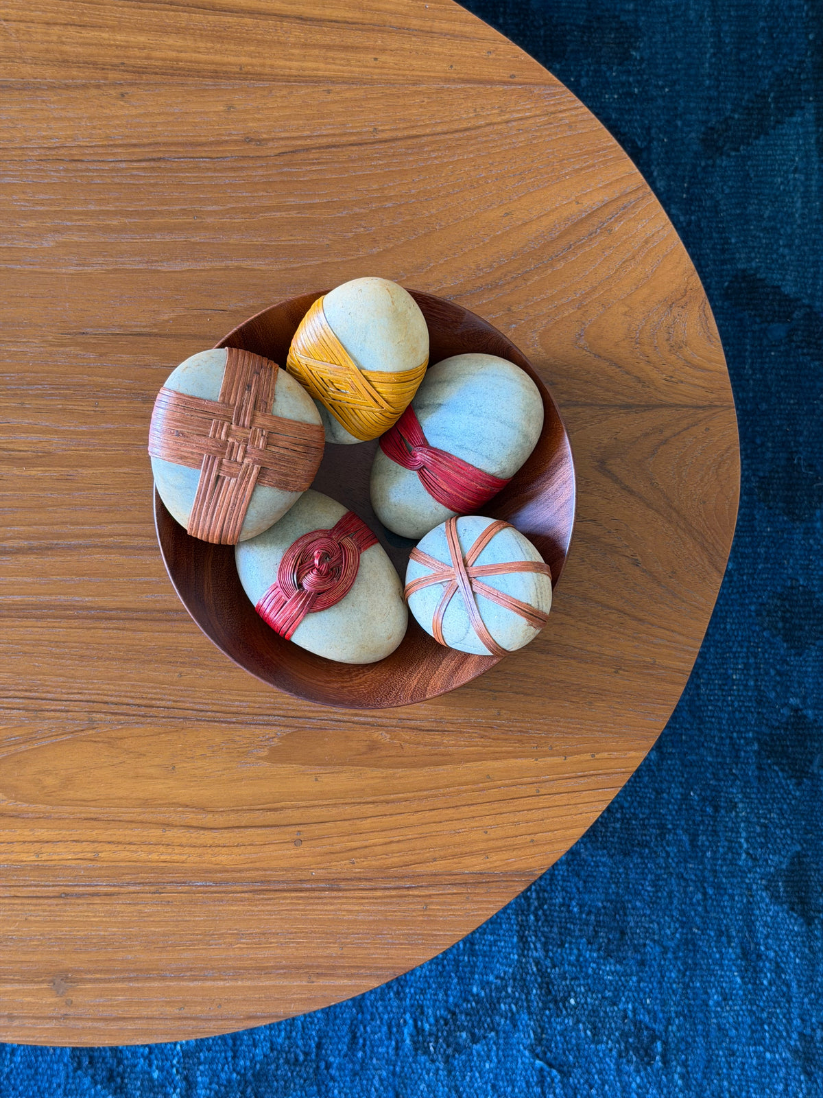 Cane-Wrapped Pebbles, Set of 5: Multicolour / White